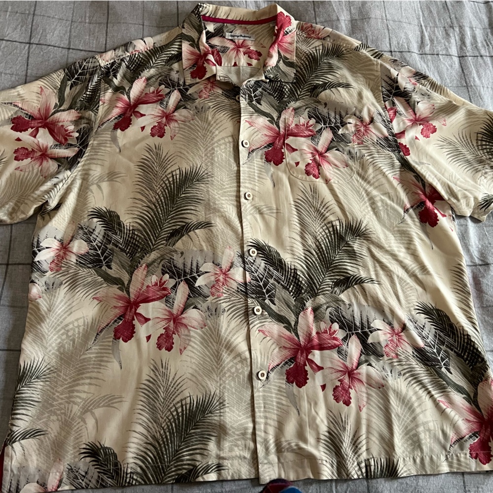 Tommy Bahama men’s big and tall silk blend floral shirt size 2XLB